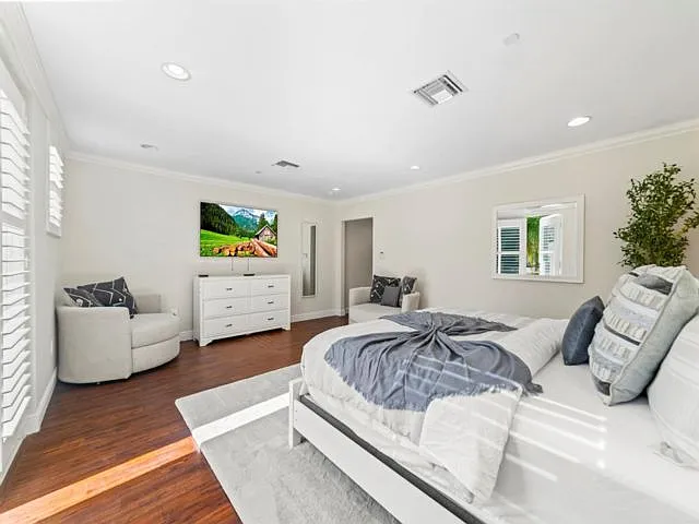1849 NE 26th Ave #2 — Photo 6