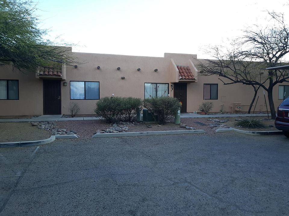 2nd image of 3118 E Blacklidge Dr #12