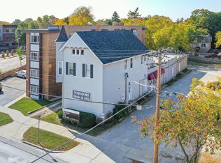 421 Ridge Rd, Wilmette, IL 60091