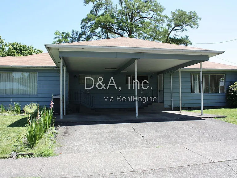 845 NW 10th St — Photo 12