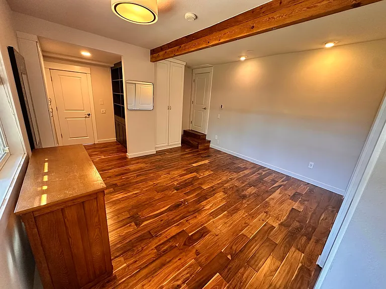 5301 SW Shore Pl — Photo 14