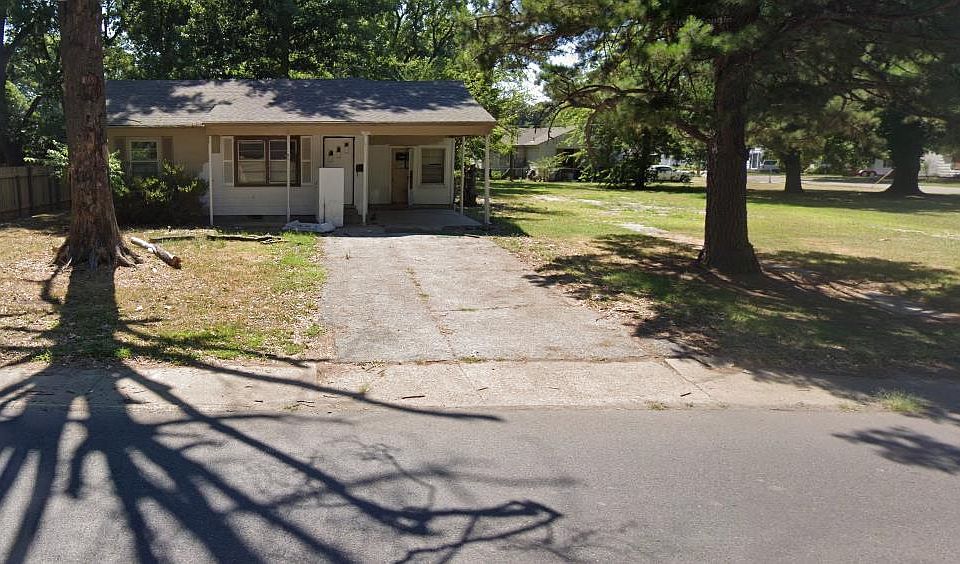 1st image of 111 N Ruddle Rd