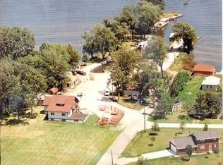 7098 S Us Highway 45, Oshkosh, WI 54902