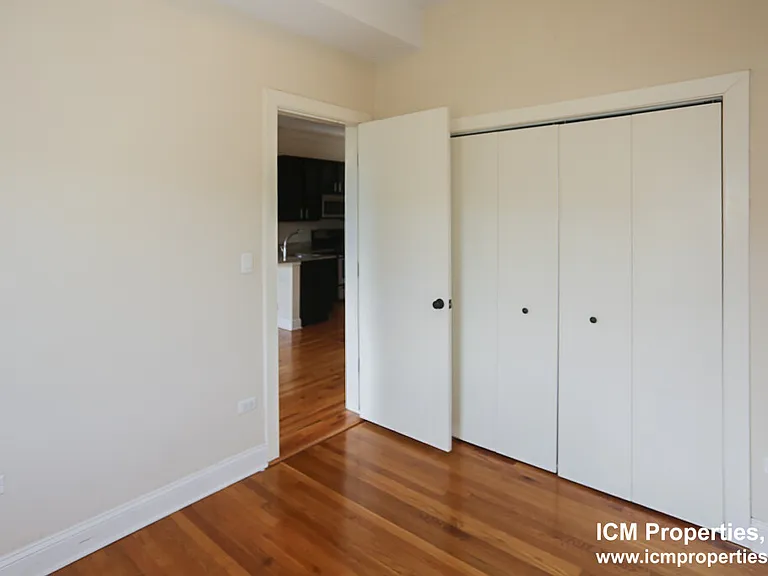 2954.3 N Racine Ave #3F — Photo 8