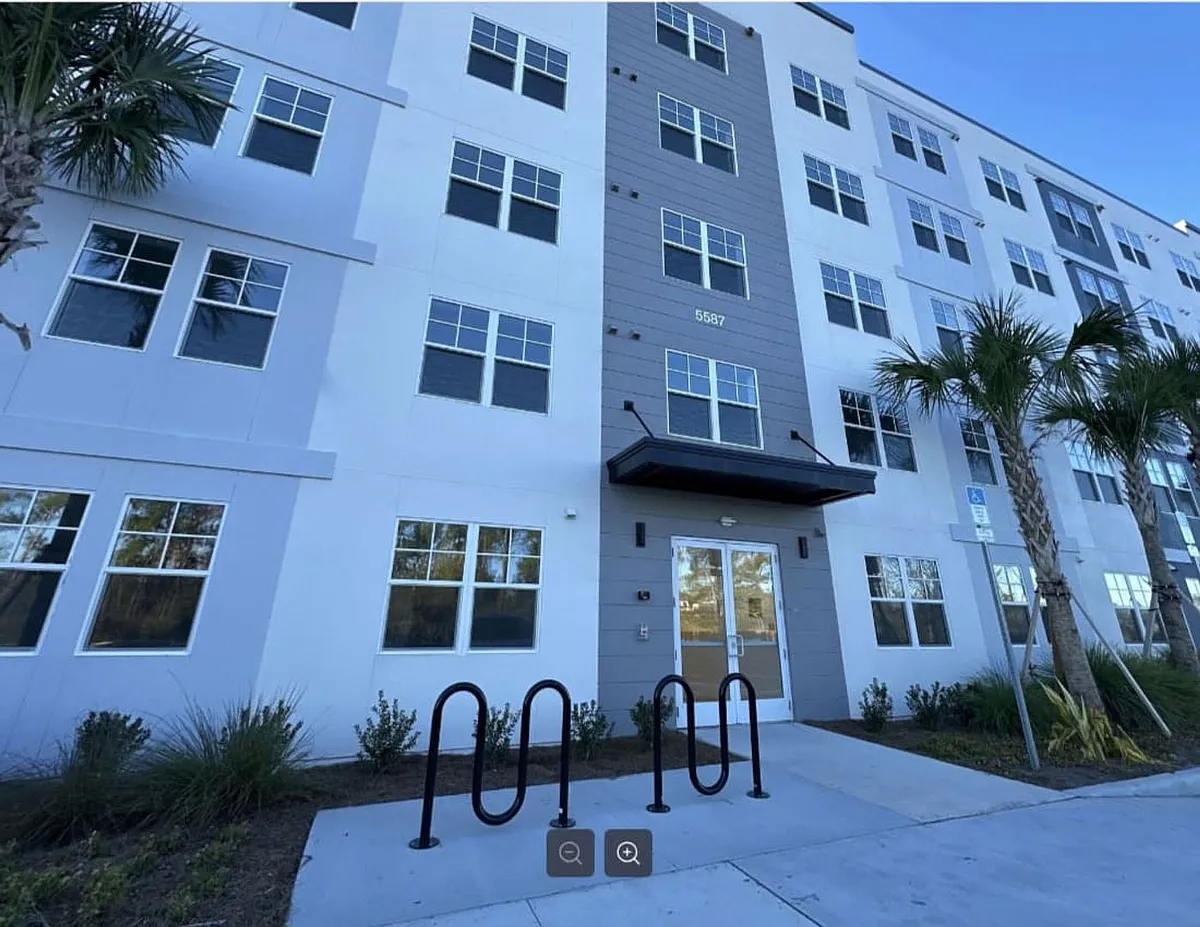Photo 1 of 11 - 5587 Millenia Park Blvd #408 - Orlando, FL Primary Photo - 5587 Millenia Park Blvd #408