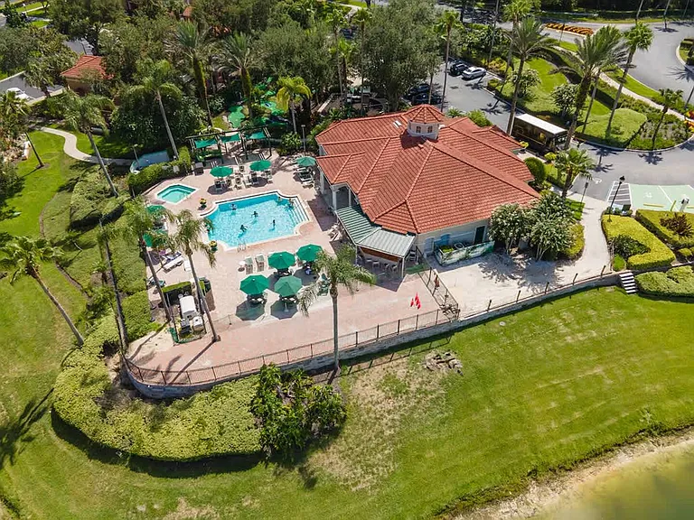 Sun Key Pl — Photo 46