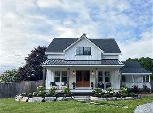 658 Middle Rd, Portsmouth, RI 02871