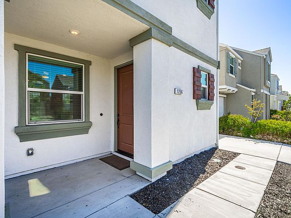 3rd image of 1256 Golden Angel Way