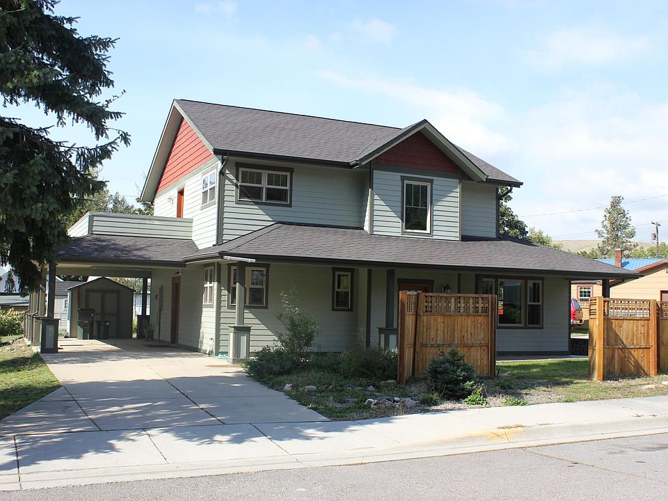 1st image of 2025 Raymond Ave #A