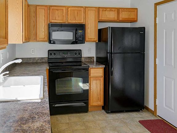 4th image of 1117 Green Knoll Dr