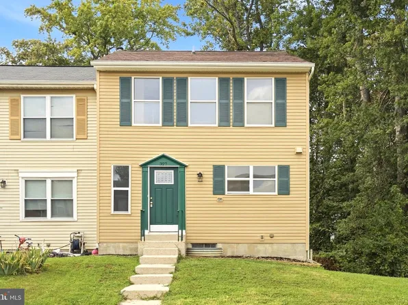 327 Woodside Pl, Waldorf, MD 20601