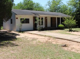 911 Inverness Rd, Albany, GA 31705