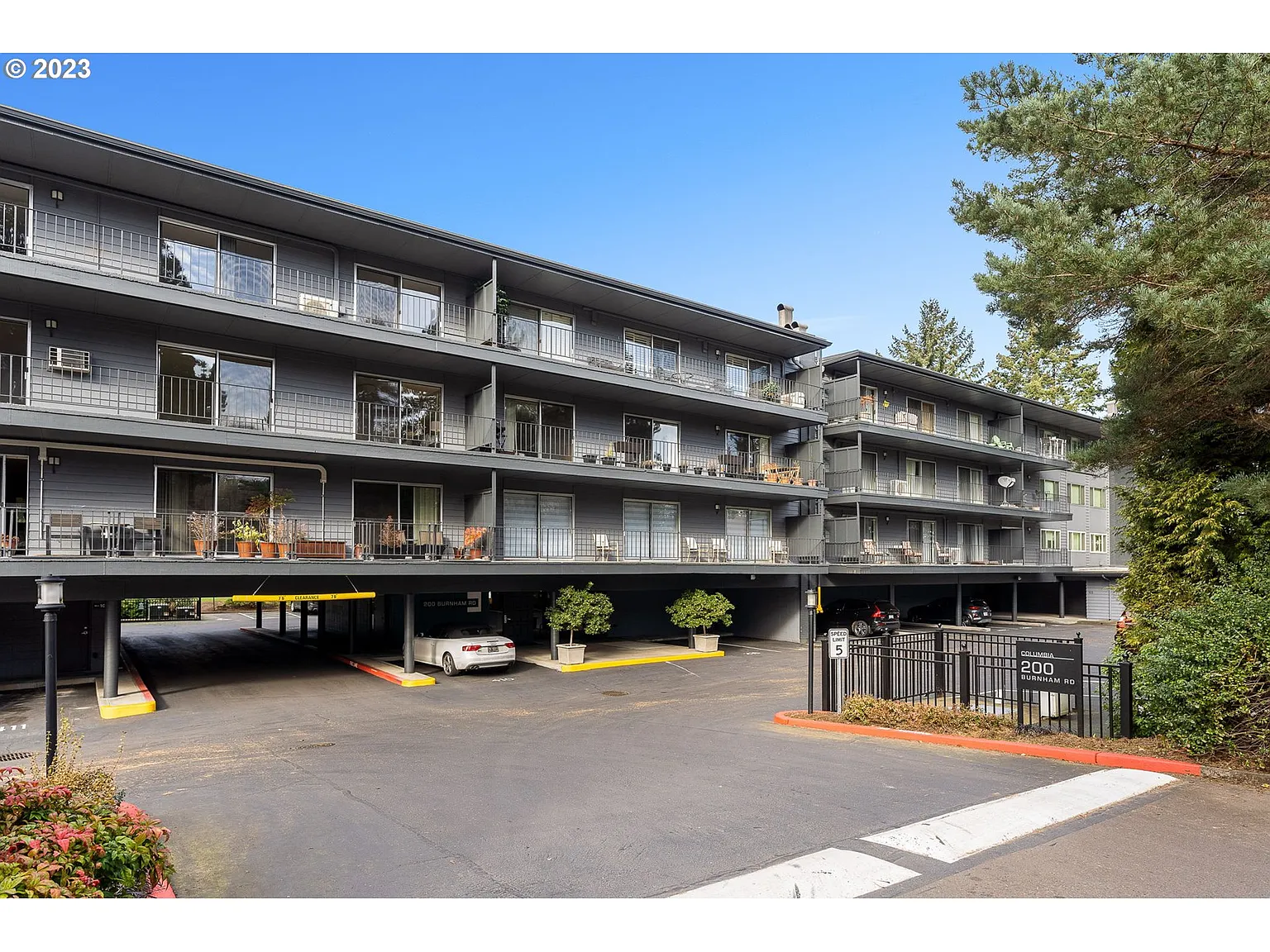 200 Burnham Rd Unit 304 photo 1