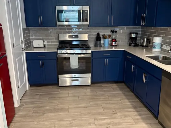 7904 Hillock Ter, Austin, TX 78744