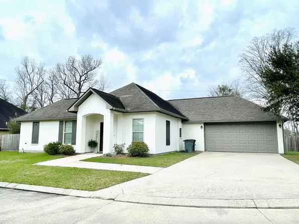 10424 Grace Ln, Baton Rouge, LA 70817
