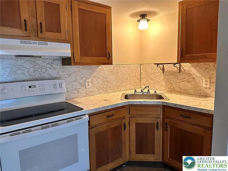 3028 S Pike Ave #6 — Photo 10