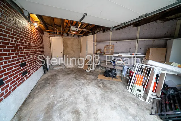 Rented by Sterling Realty Solution Inc | media 17