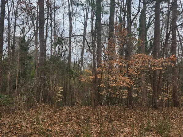 E Croft Cir, Spartanburg, SC 29302