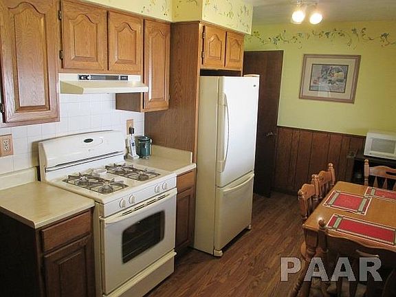 4th image of 5325 N Plaza Dr