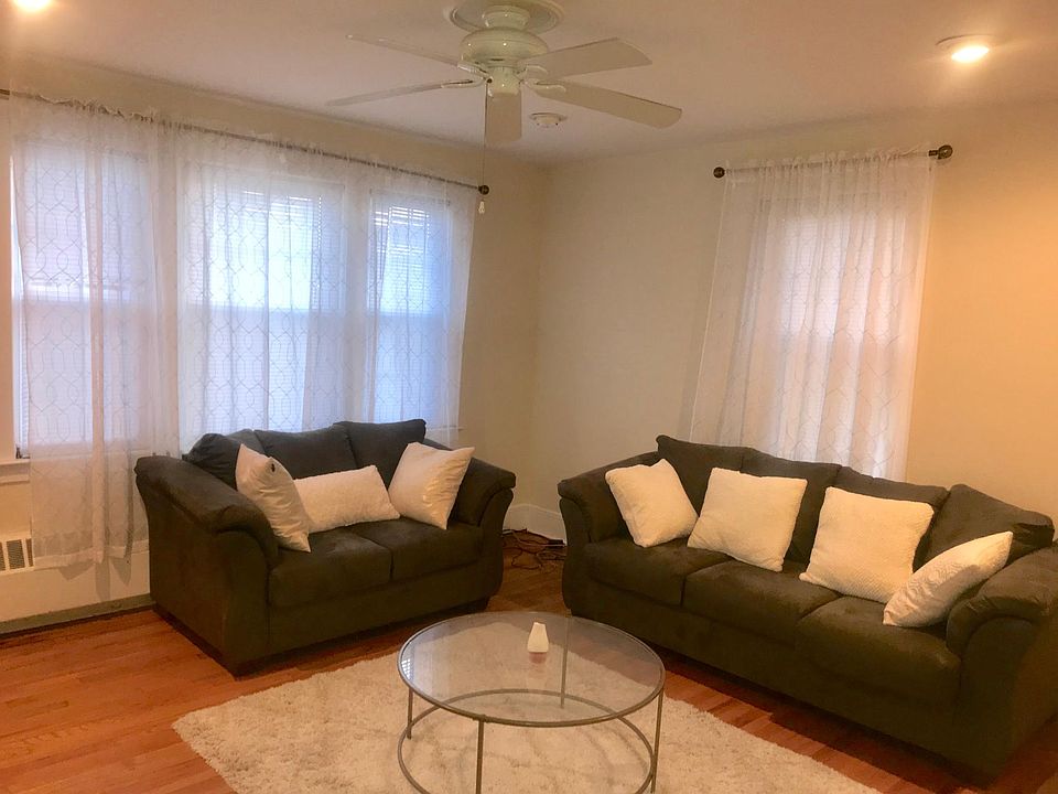 1st image of 14-16 Abbott Pl #1L
