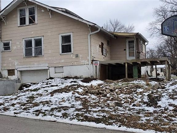 4th image of 800 S Huttig Ave
