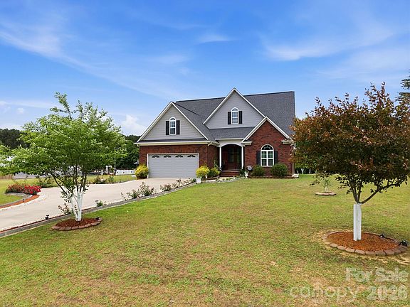 4th image of 3120 Poole Rd
