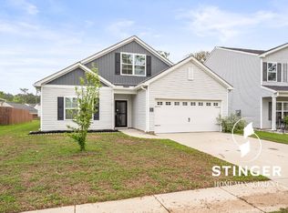 9 Chinquapin St, Beaufort, SC 29906