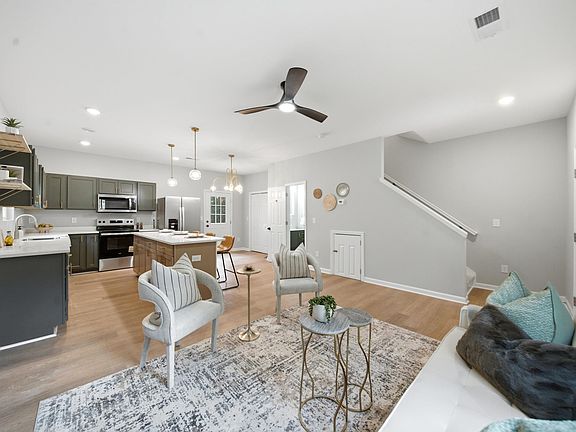 5th image of 1640 Winyah Dr