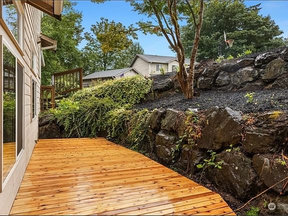 5th image of 21205 Elberta Rd