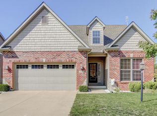 1904 Quail Run Dr, Mahomet, IL 61853