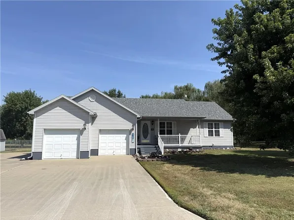 150 SE 26th Rd, Lamar, MO 64759