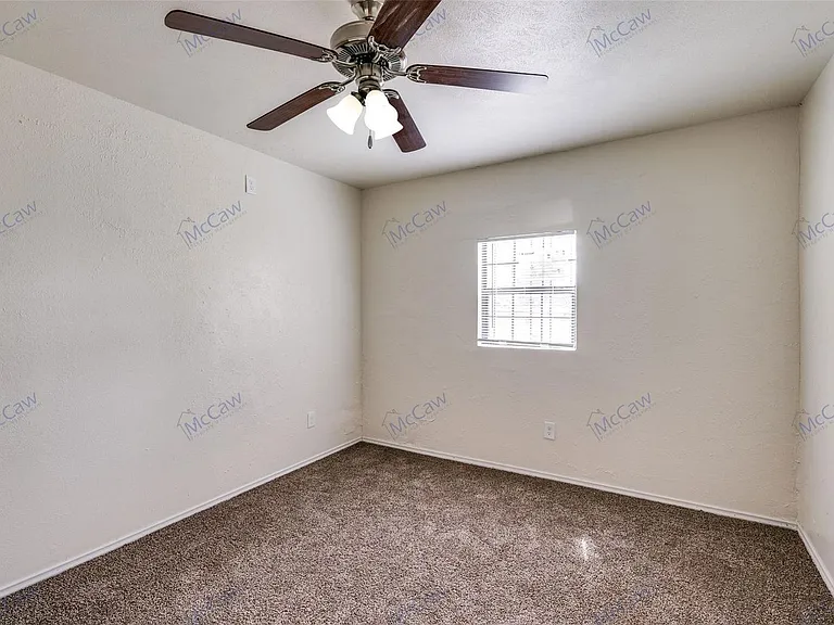9912 Hustead St — Photo 11