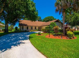 4356 Gator Trace Cir, Fort Pierce, FL 34982