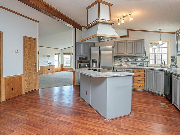 3rd image of 23 Symphony St #23