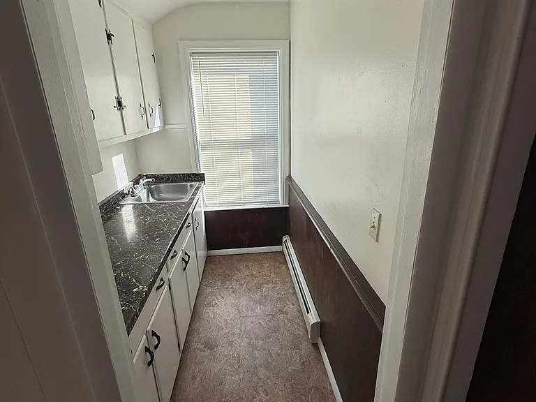 102 Francis Ave #2 — Photo 6