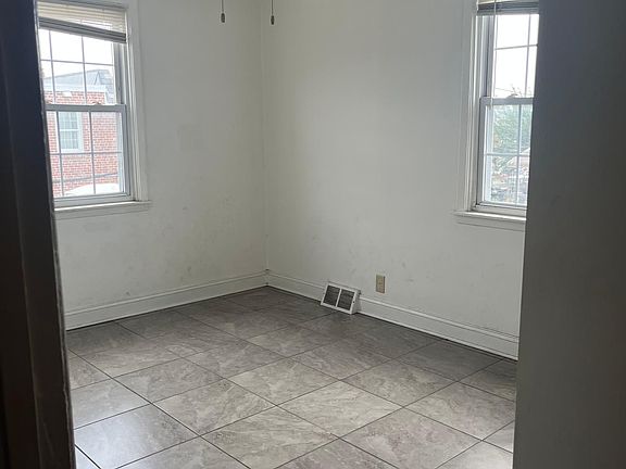 3rd image of 1941 S 30th St Floor 2