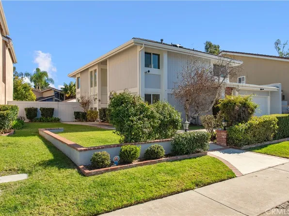 17682 Cassia Tree Ln, Irvine, CA 92612