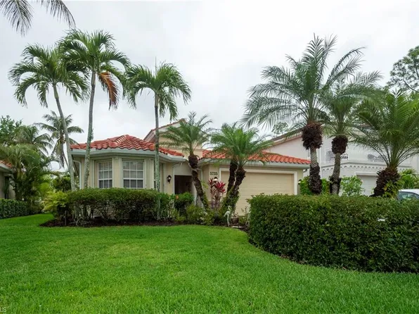 5725 Lago Villaggio WAY, NAPLES, FL 34104