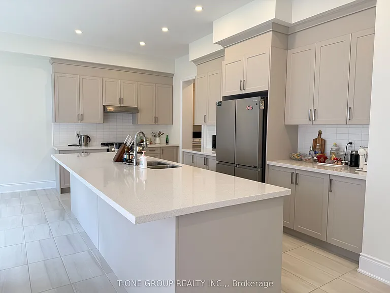 35 Nanhai Ave — Photo 15