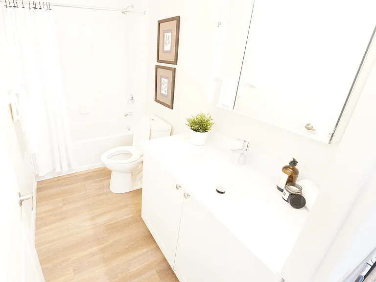 380 Asher Cres — Photo 11