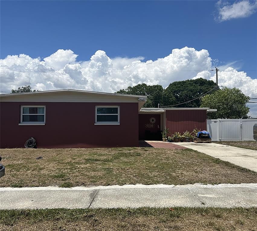 7704 Patrician Pl, Tampa, FL 33619 Zillow