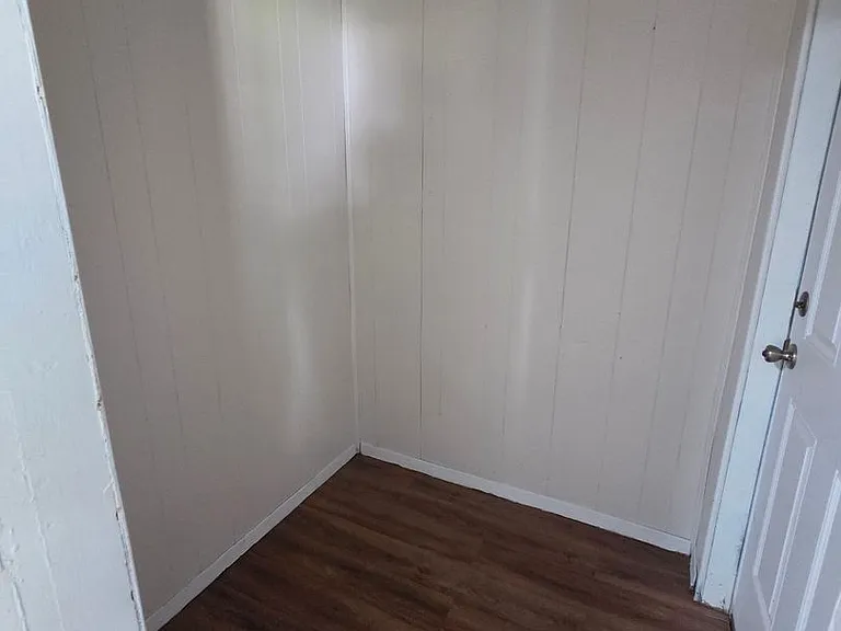 2402 East Ave #1 — Photo 14