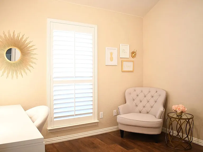 5100 Chesterfield Pl — Photo 14
