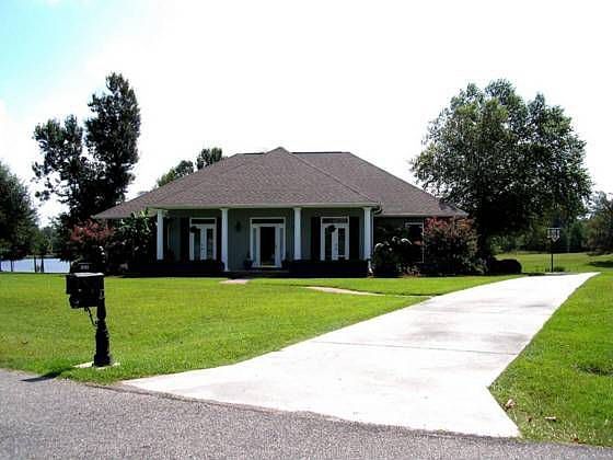 1st image of 15382 Swan Ct