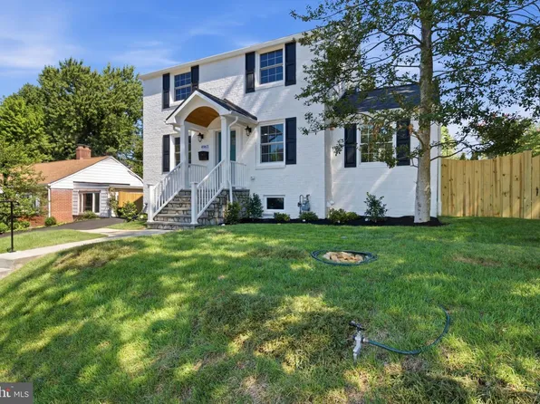 4963 34th St N, Arlington, VA 22207