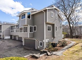 255 North Rd UNIT 31, Chelmsford, MA 01824