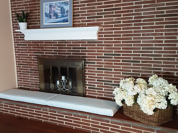Living room.