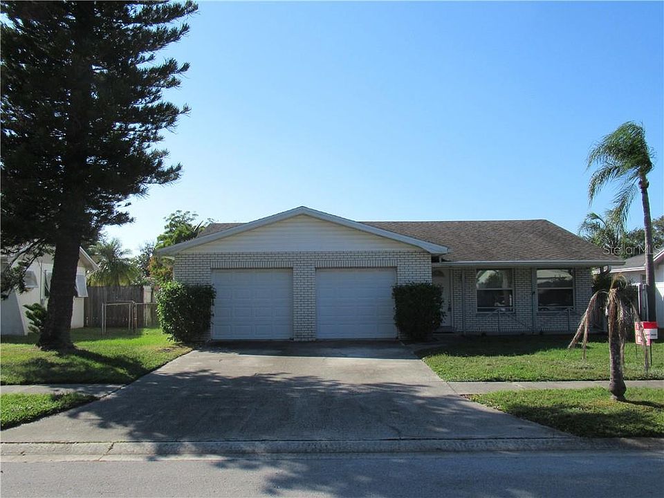 1st image of 1404 Sandalwood Dr
