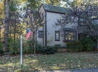 1531 Scandia Cir, Reston, VA 20190