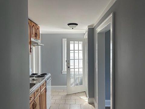 1st image of 96 W 21st St Floor 2